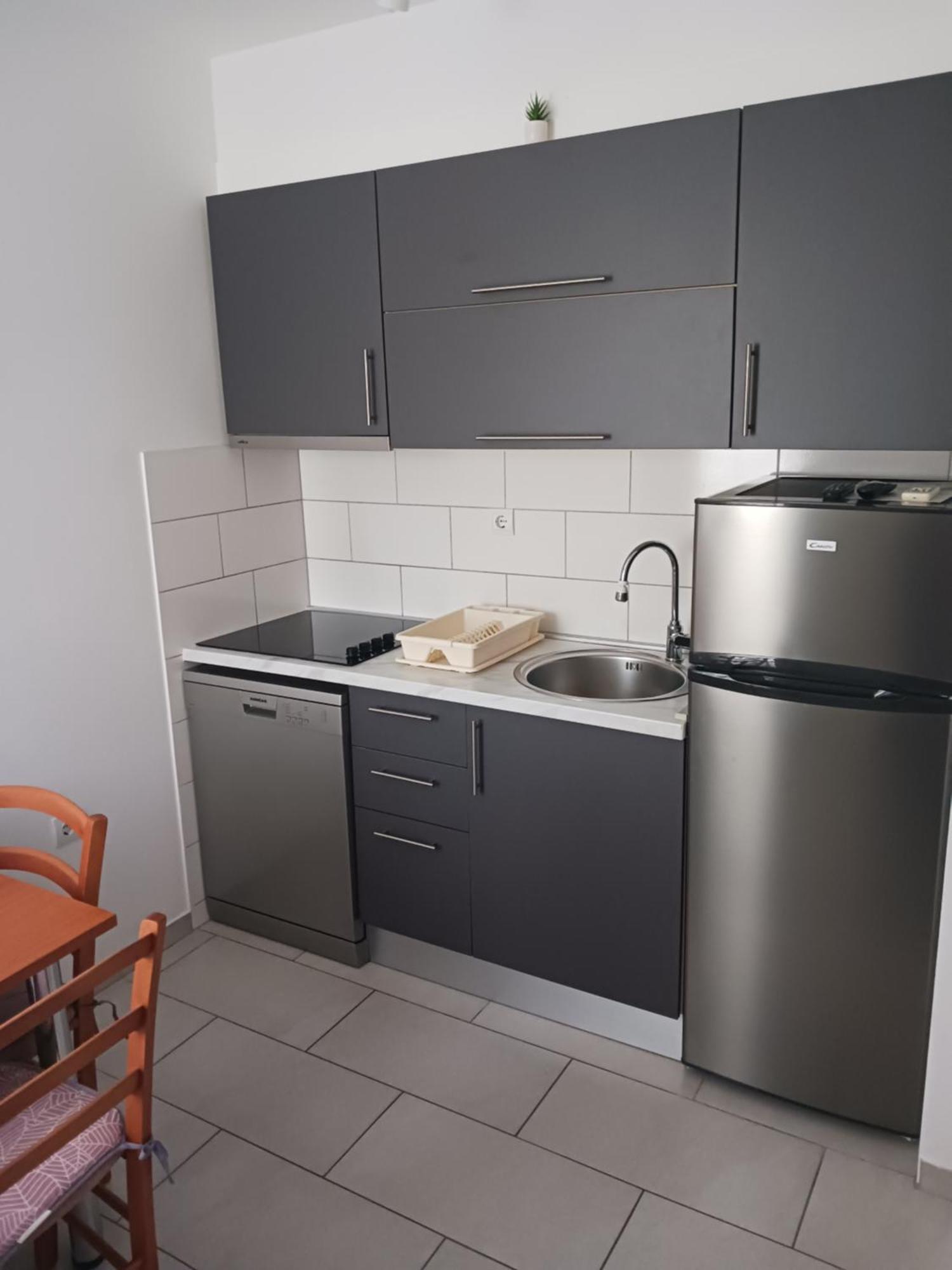 Apartmani Petra Primosten Ngoại thất bức ảnh